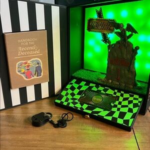 Beetlejuice Beetlejuice Promo Box